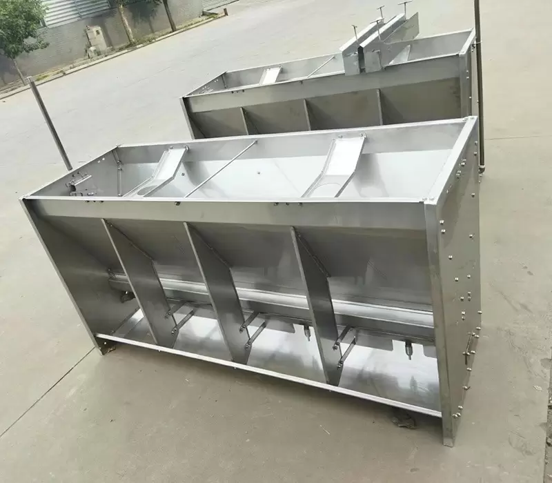 Pig stainless steel box feeder